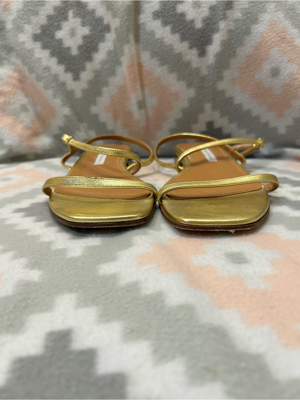 Emme Parsons Gold Metallic Strappy Flat Sandal Euc — image 4 of 5